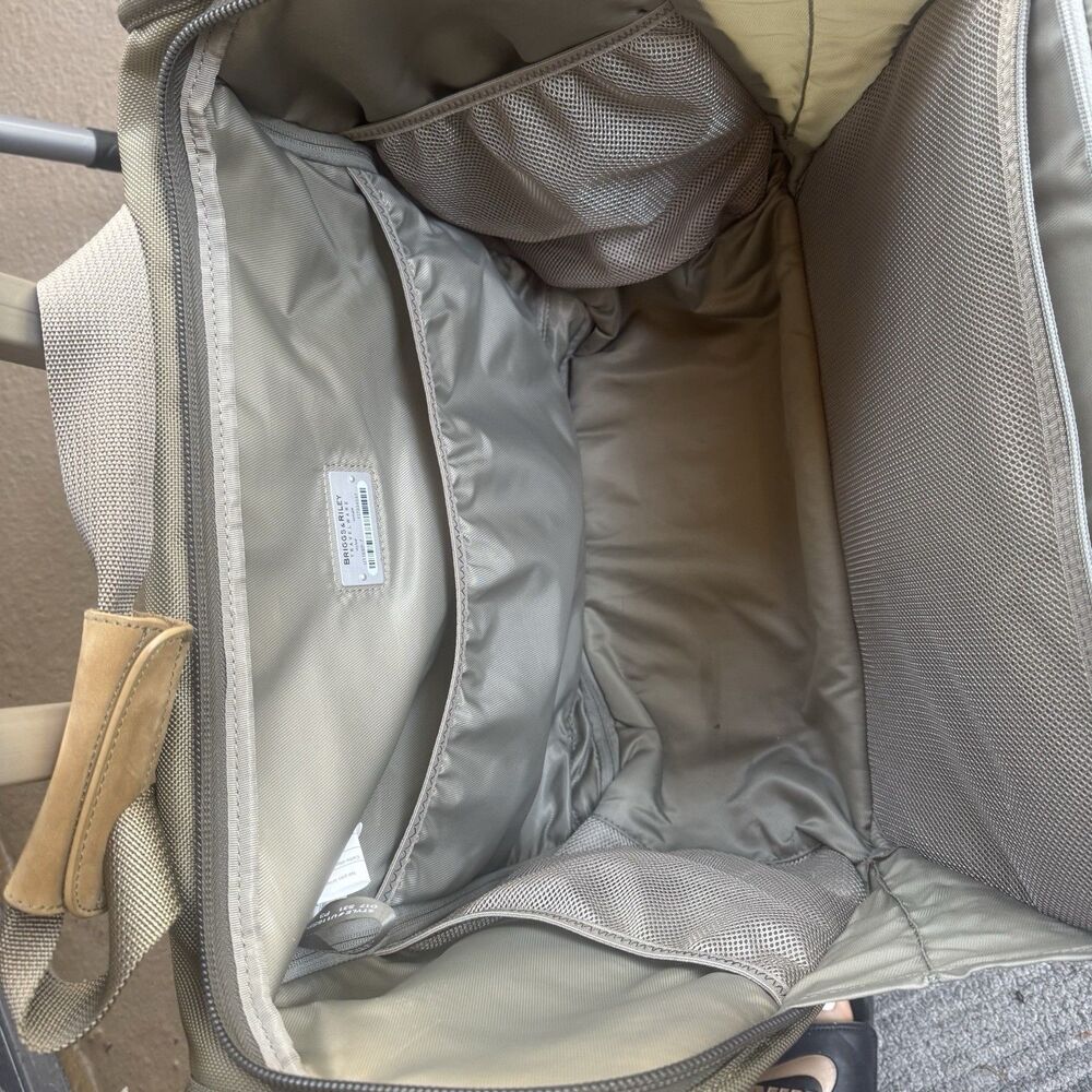 Briggs & Riley BASELINE 2-Wheel Cabin Bag Olive Green Luxury Comfort Luggage - Picture 13 of 16